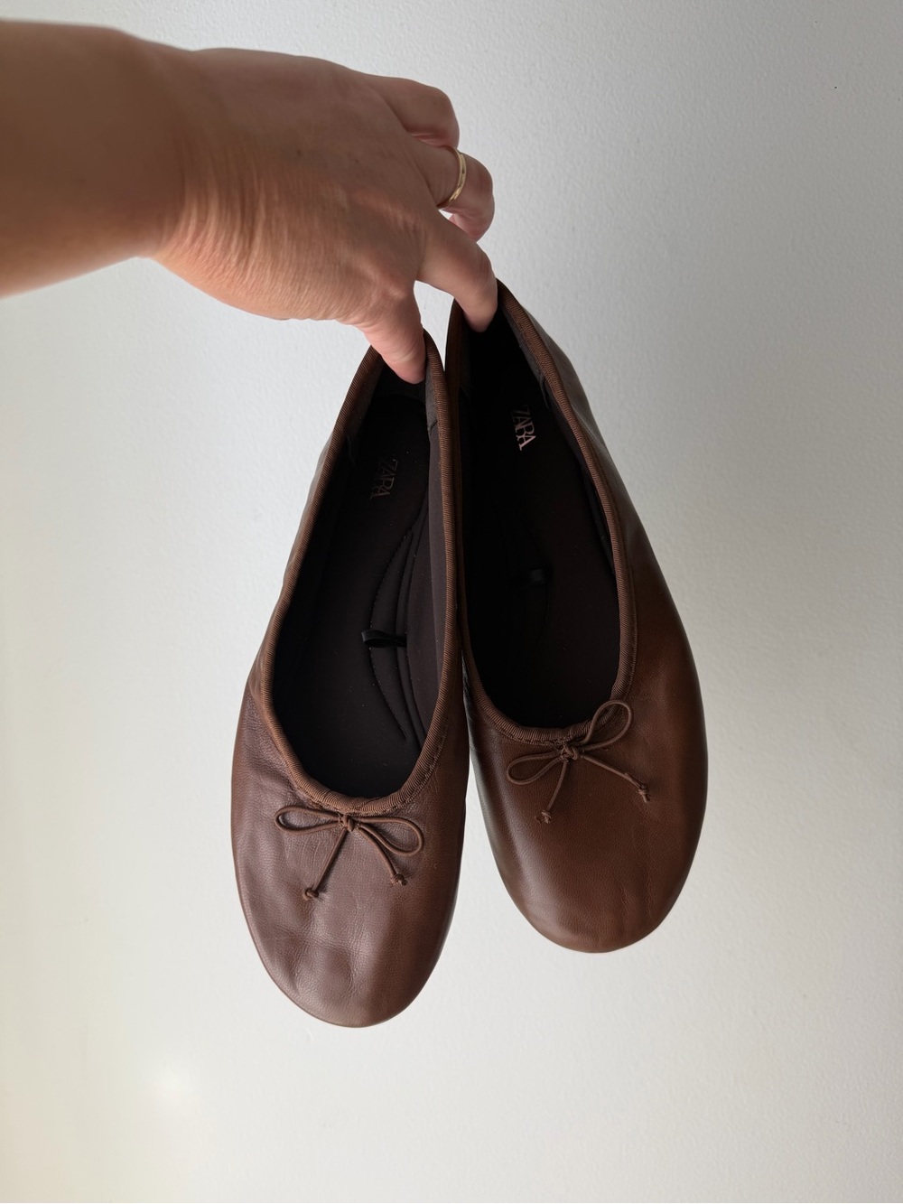 Zara Brown Leather Ballet Flats with Bow